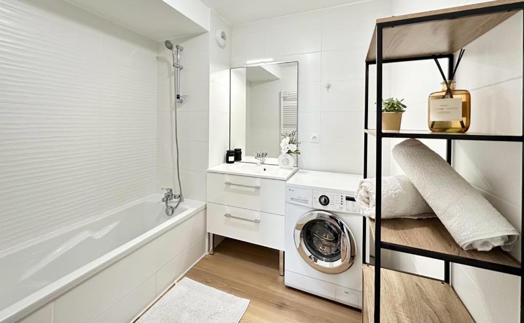 Appartement La Frontaliere à Ambilly Extérieur photo